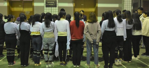 9f668f43763d46dbbb48262252413baf.jpg 刘桂玲讲话.jpg