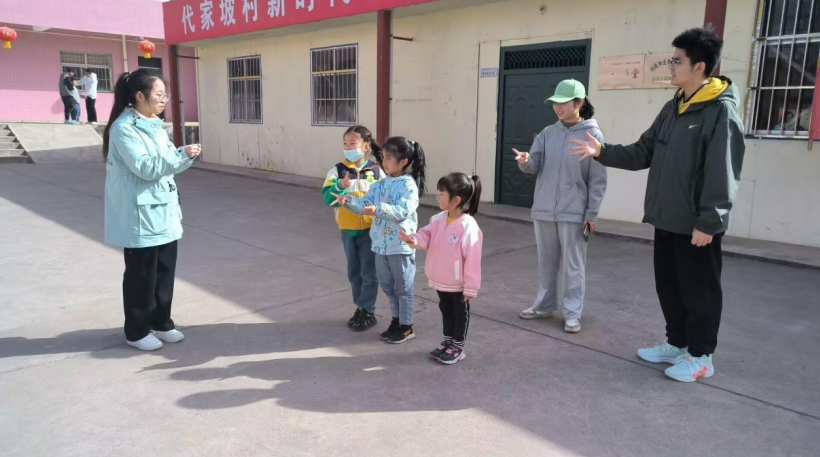 d46fb0c14c2b4355951ba3d73fd544db.png d46fb0c14c2b4355951ba3d73fd544db.png